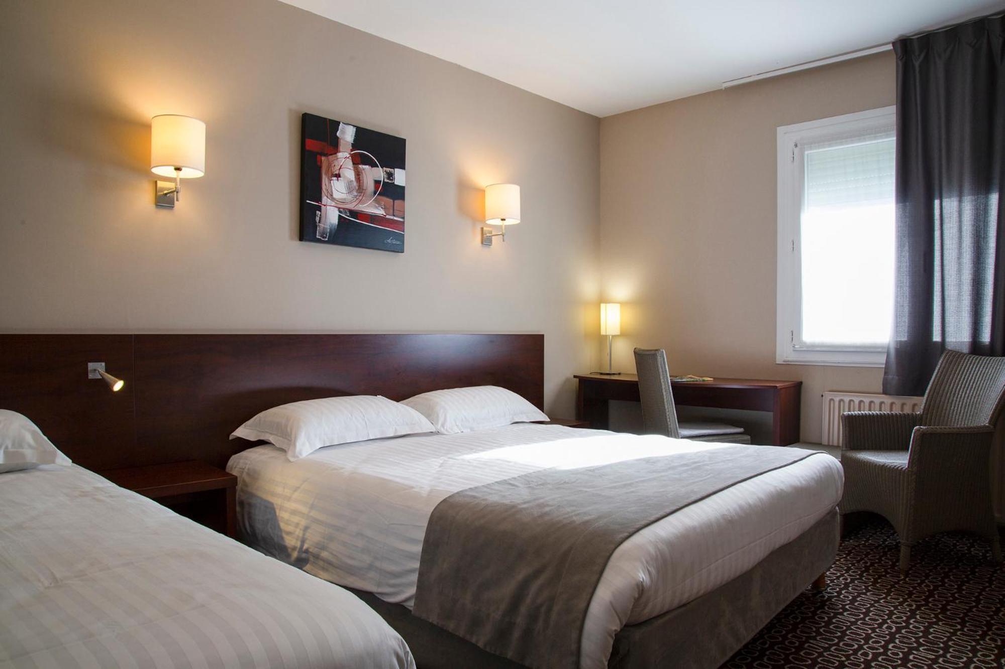 Park Hotel & Appartements Cholet Room photo