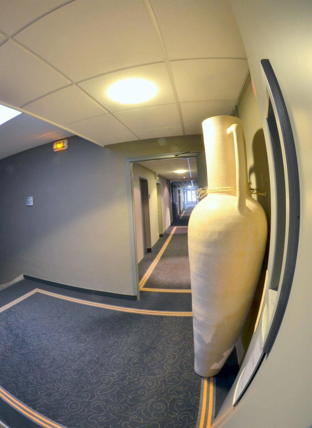 Park Hotel & Appartements Cholet Exterior photo